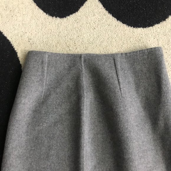 Wool skirt - Picture 3 of 5